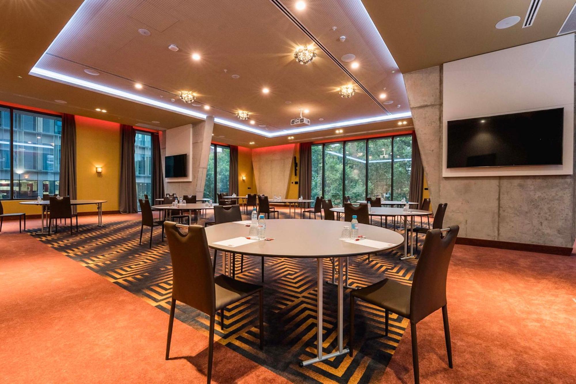 Leonardo Royal Hotel Barcelona Fira المظهر الخارجي الصورة